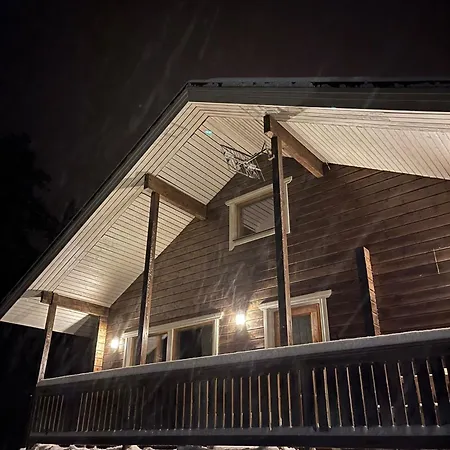 Σαλέ Aurora River Inc Wilderness Sauna *